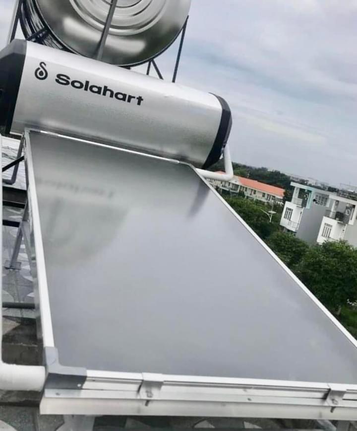 Sửa máy nước nóng năng lượng mặt trời quận 5